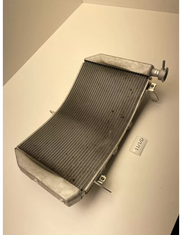 Radiateur origine YAMAHA MT 10 2016 - 2024