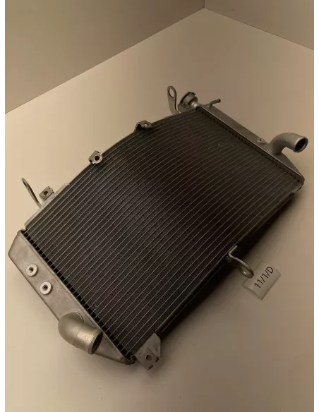 Radiateur origine YAMAHA MT 10 2016 - 2024