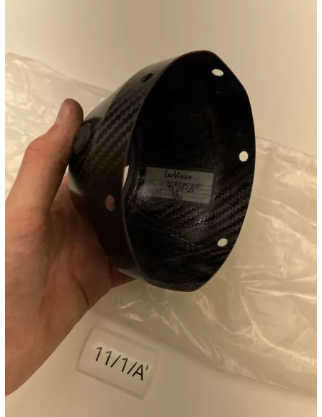 Embout carbone des silencieux Leo Vince