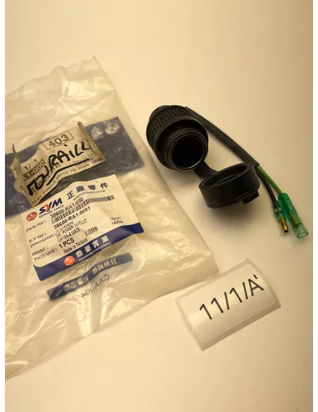 Prise allume cigare 12V origine - tous les véhicules SYM