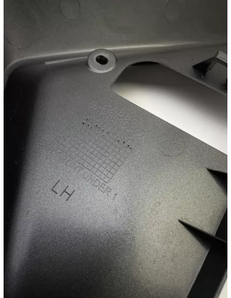 Cache latéral avant gauche origine YAMAHA 300 TRICITY 2020 - 2025