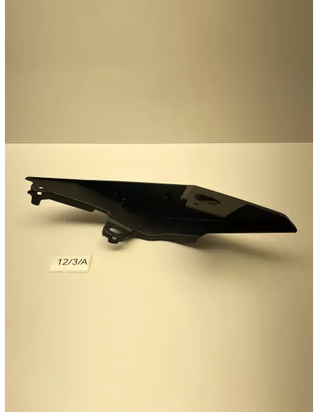 Flanc de selle droit origine YAMAHA MT 09 2017 - 2020