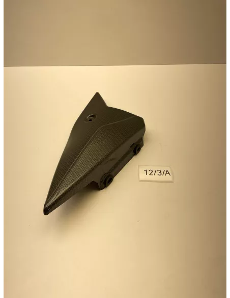 Cache carbone sous selle côté droit YAMAHA MT 09 2014 - 2020