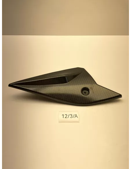 Cache carbone sous selle côté gauche YAMAHA MT 09 2014 - 2020