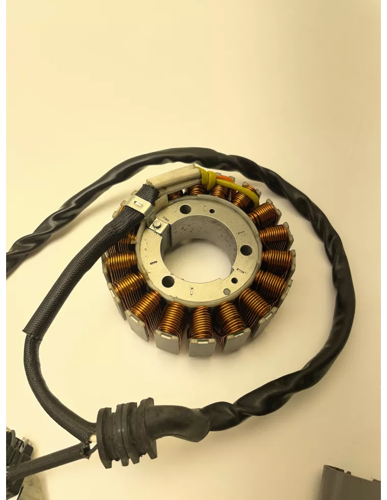 Stator d'alternateur origine YAMAHA MT 09 2014 - 2020