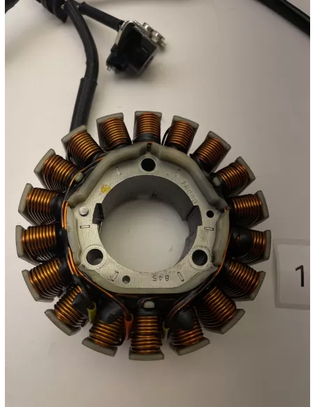 Stator d'alternateur origine YAMAHA MT 09 2014 - 2020