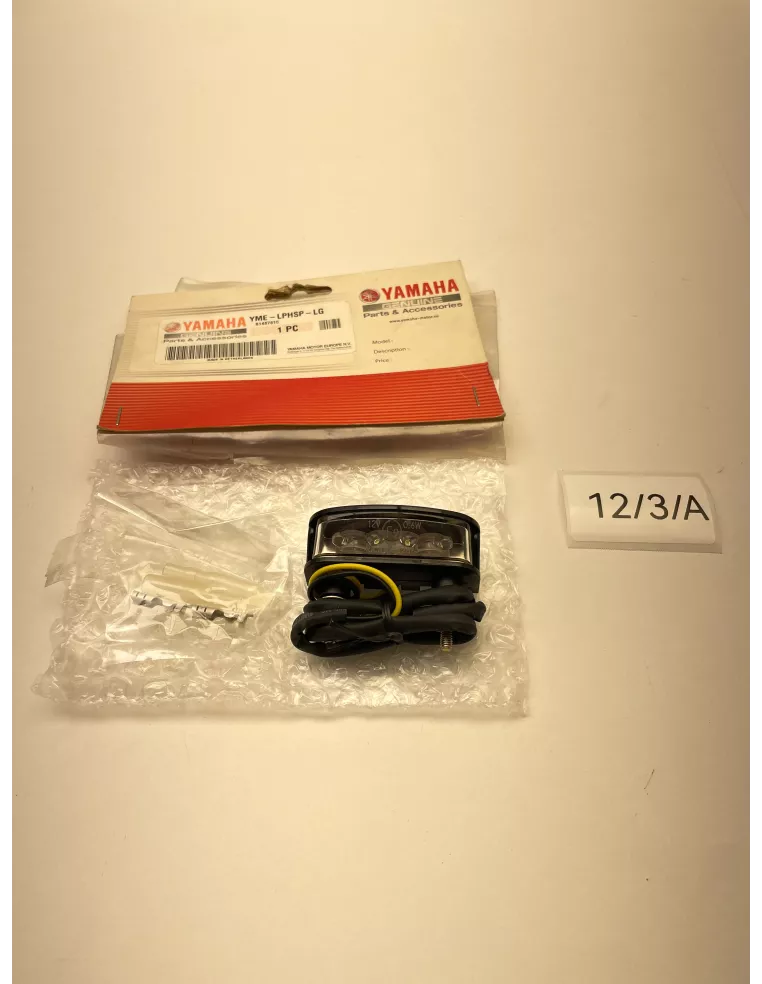 Eclairage de plaque LED origine YAMAHA - modèle universel