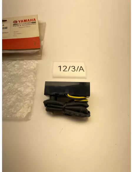 Eclairage de plaque LED origine YAMAHA - modèle universel