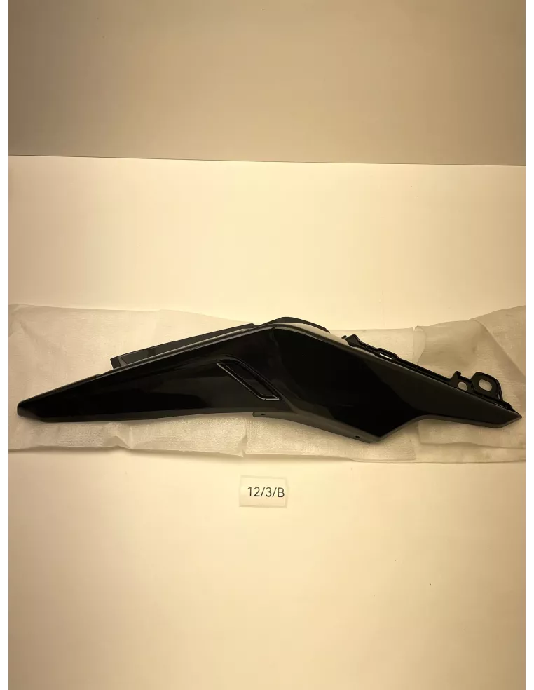 Carénage latéral droit noir origine SYM NH-X 125 2019 - 2026
