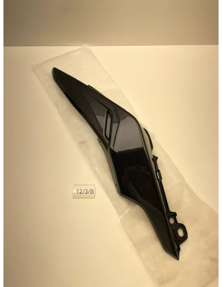 Carénage latéral droit noir origine SYM NH-X 125 2019 - 2026