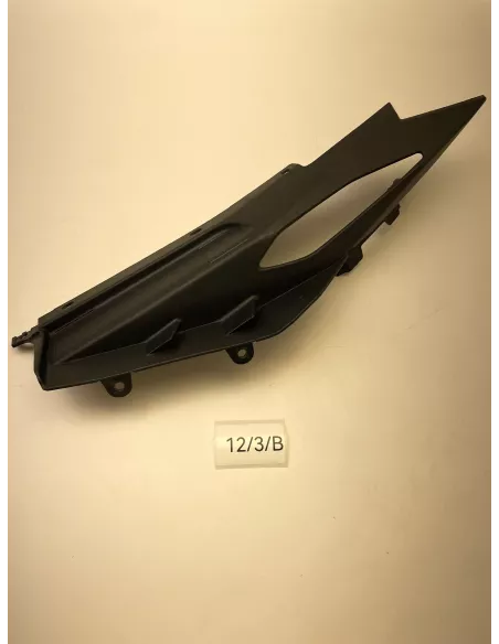Cache carénage arrière droit origine YAMAHA MT 09 2017 - 2020
