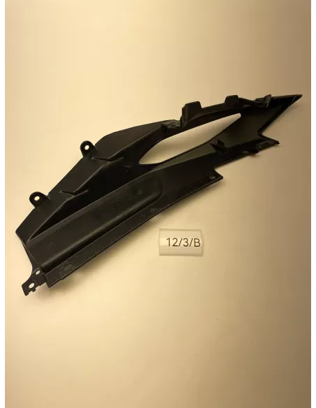 Cache carénage arrière droit origine YAMAHA MT 09 2017 - 2020