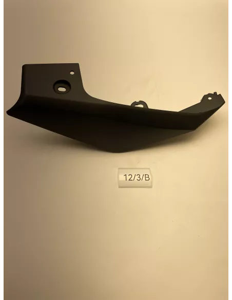 Flanc de selle droit origine YAMAHA MT 09 2014 - 2016