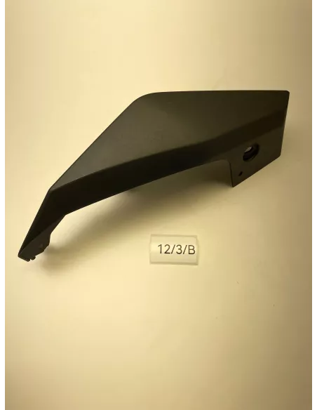 Flanc de selle droit origine YAMAHA MT 09 2014 - 2016