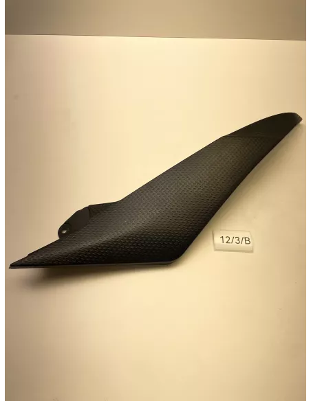 Flanc de selle droit origine YAMAHA MT 09 2014 - 2016