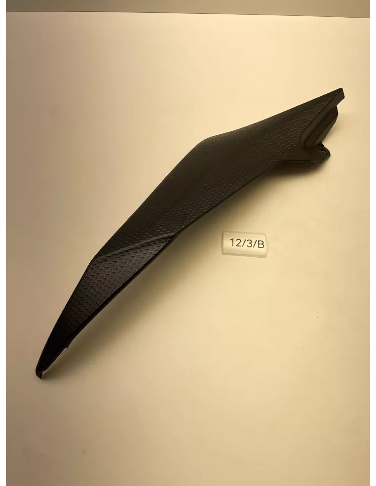 Flanc de réservoir droit YAMAHA R6 2008 - 2016