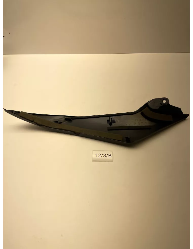 Flanc de réservoir droit YAMAHA R6 2008 - 2016