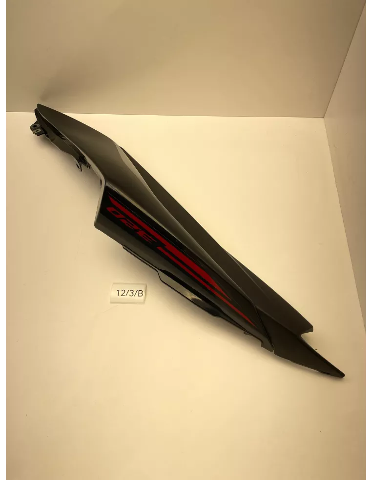 Carénage arrière droit origine complet YAMAHA Re 2019 - 2024