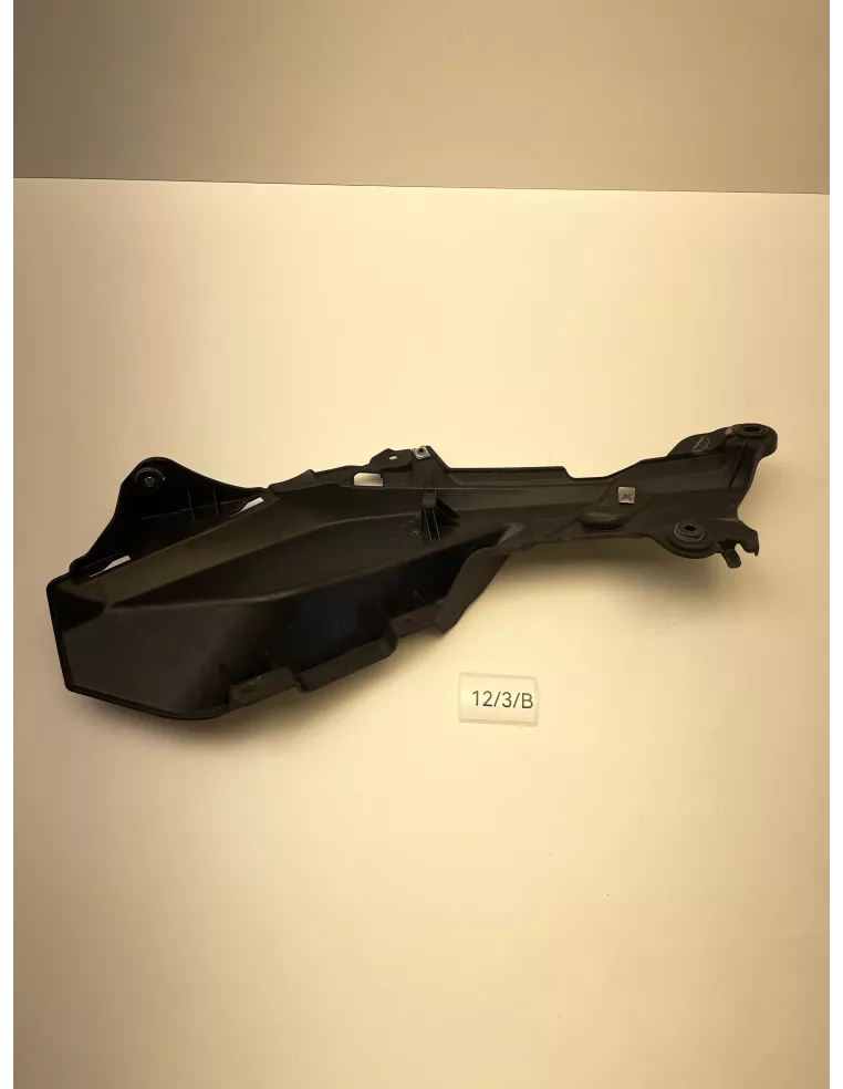 Cache latéral droit origine  YAMAHA R3 2015 - 2018