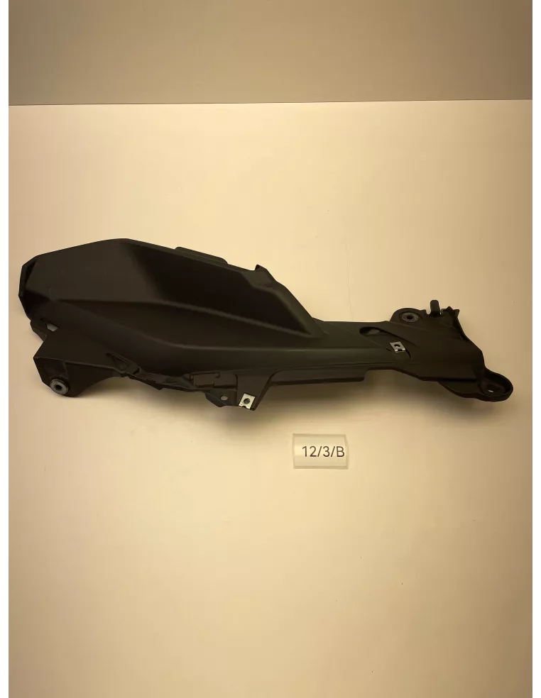 Cache latéral droit origine  YAMAHA R3 2015 - 2018