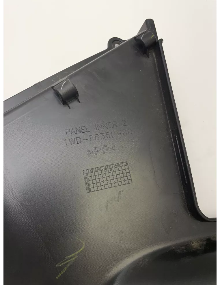Intérieur de carénage supérieur droit origine YAMAHA R3 2015 - 2018