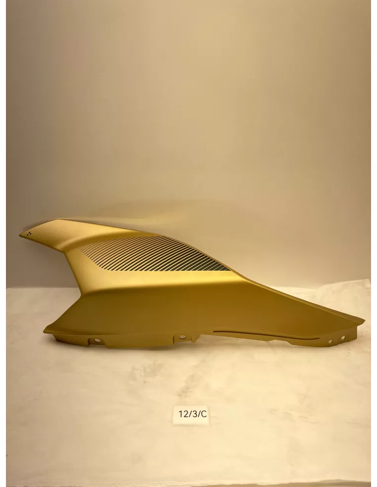 Carénage latéral droit origine "Liquid Gold" CAN-AM Ryker 600 / 900 2019 - 2026