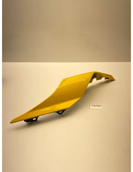 Flanc de selle gauche origine jaune YAMAHA R1 2016 (60th anniversary)