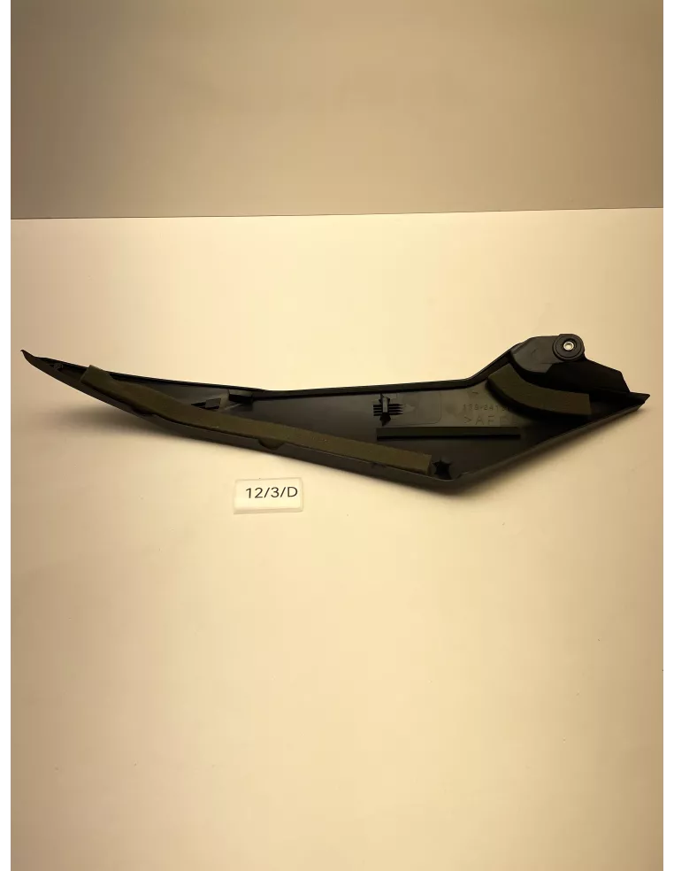 Flanc de réservoir droit YAMAHA R6 2008 - 2016
