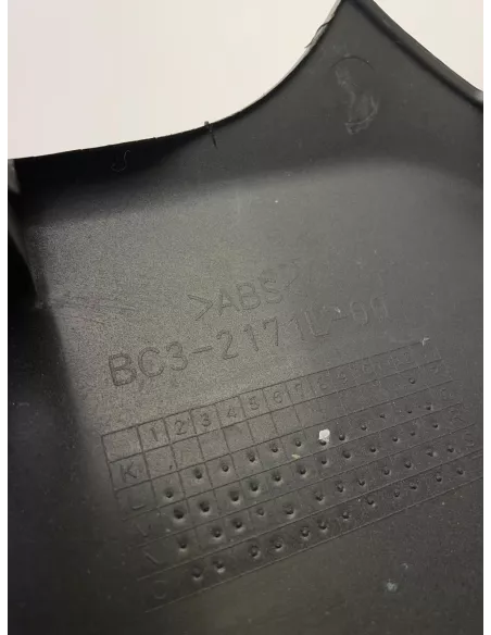 Sabot gauche origine YAMAHA TMAX 530 2017 - 2019