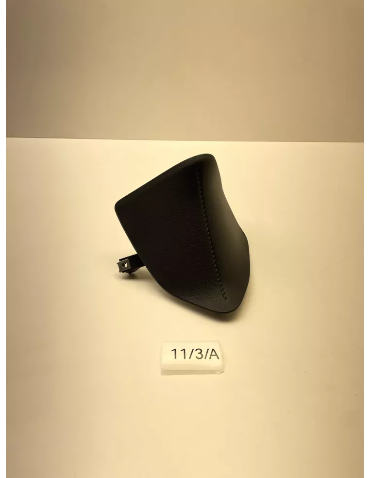 Cache trappe droit du tablier intérieur origine YAMAHA TMAX 530 2017 - 2019