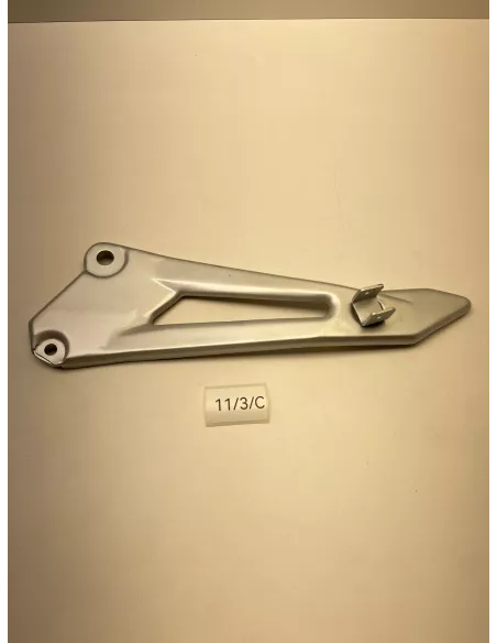 Platine de repose pieds arrière gauche origine YAMAHA YBR 125  2005 - 2021