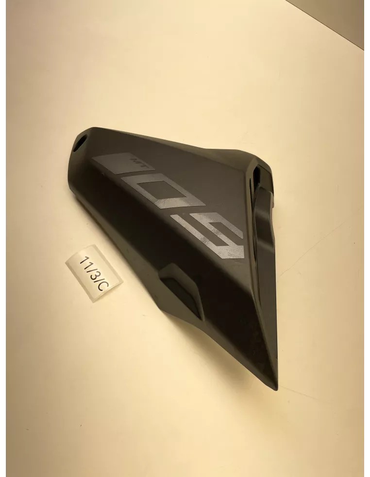 Ecope d'air droite origine YAMAHA MT 09 2017 - 2020