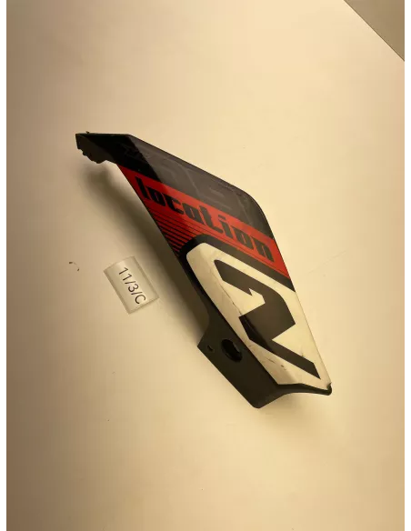 Flanc de selle droit origine YAMAHA MT 09 2014 - 2016