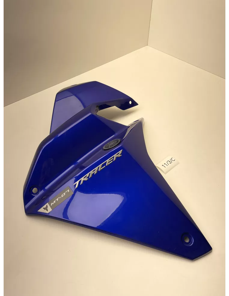 Flanc de carénage droit origine bleu  YAMAHA MT 07 Tracer 2016 - 2019