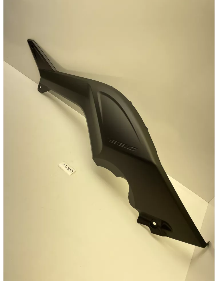 Cache latéral gauche YAMAHA 530 TMAX 2012 - 2014