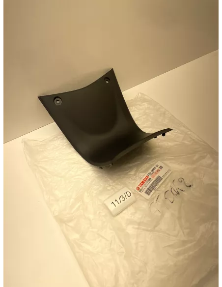 Cache plastique de tablier intérieur origine YAMAHA TMAX 560 2020 - 2021