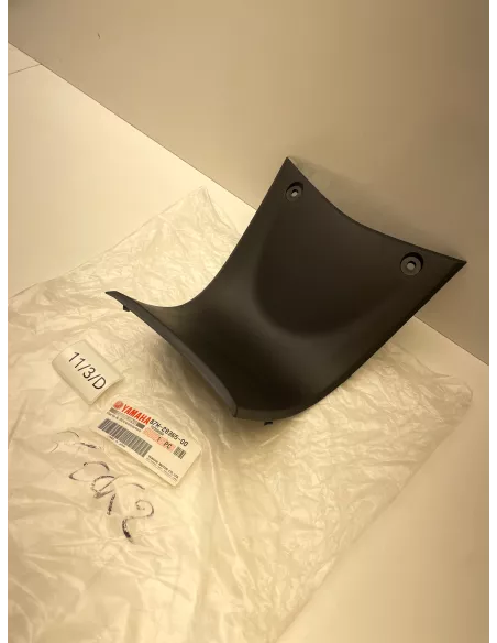Cache plastique de tablier intérieur origine YAMAHA TMAX 560 2020 - 2021
