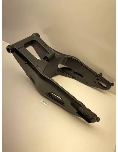 Bras oscillant origine YAMAHA R1 2015 - 2024