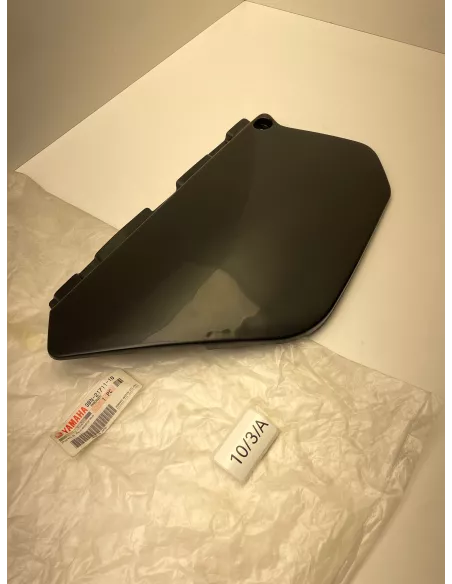Carénage arrière gauche origine YAMAHA DT 125 R 1989 - 2003