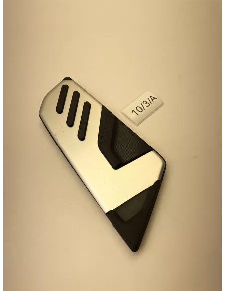 Tapis de marche-pied droit aluminium origine YAMAHA TMAX 530 2017 - 2019 - occasion (photo 2)