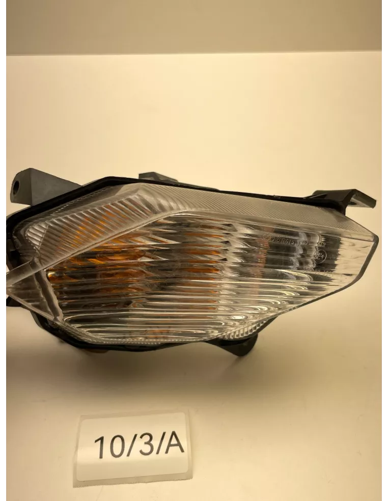 Clignotant arrière gauche origine YAMAHA TMAX 230 2012 - 2016