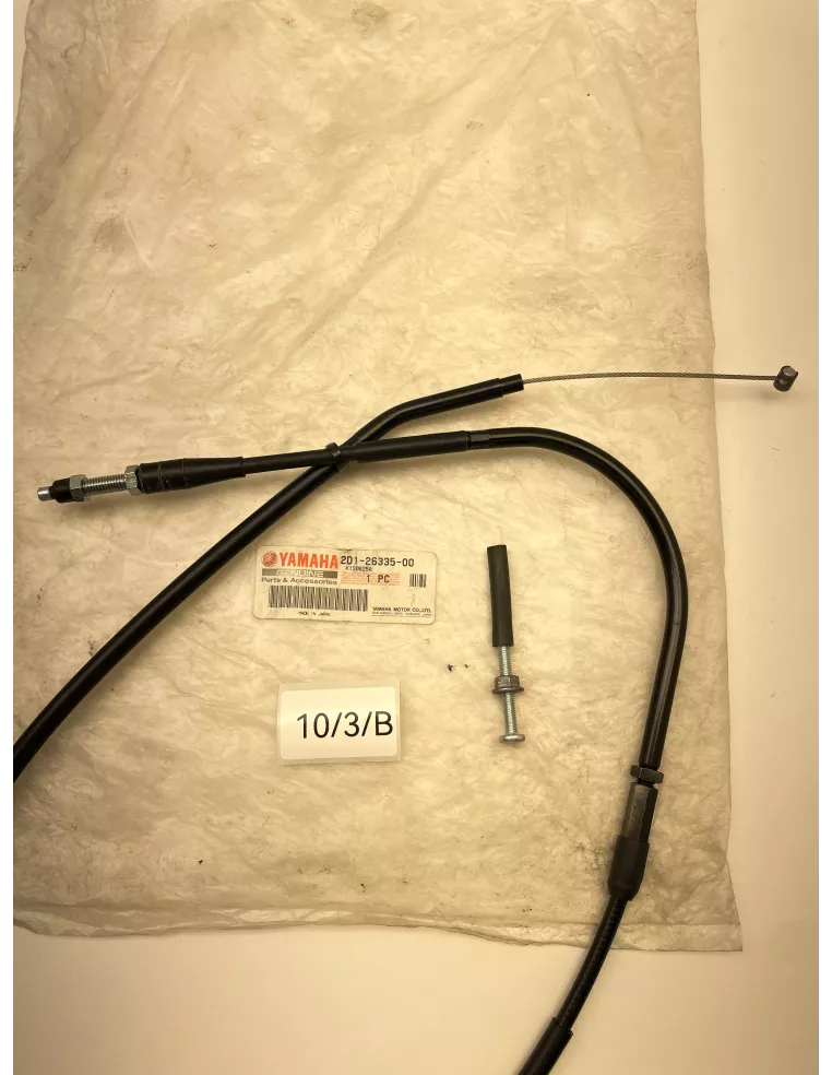 Câble d'embrayage origine YAMAHA FZ8 2011 - 2015 - occasion