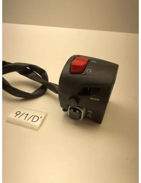 Commodo droit origine YAMAHA TMAX 530 2017 - 2019 - occasion (photo 4)