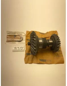 Pignon de transmission intermédiaire origine YAMAHA VMAX 1200 1985 - 2007
