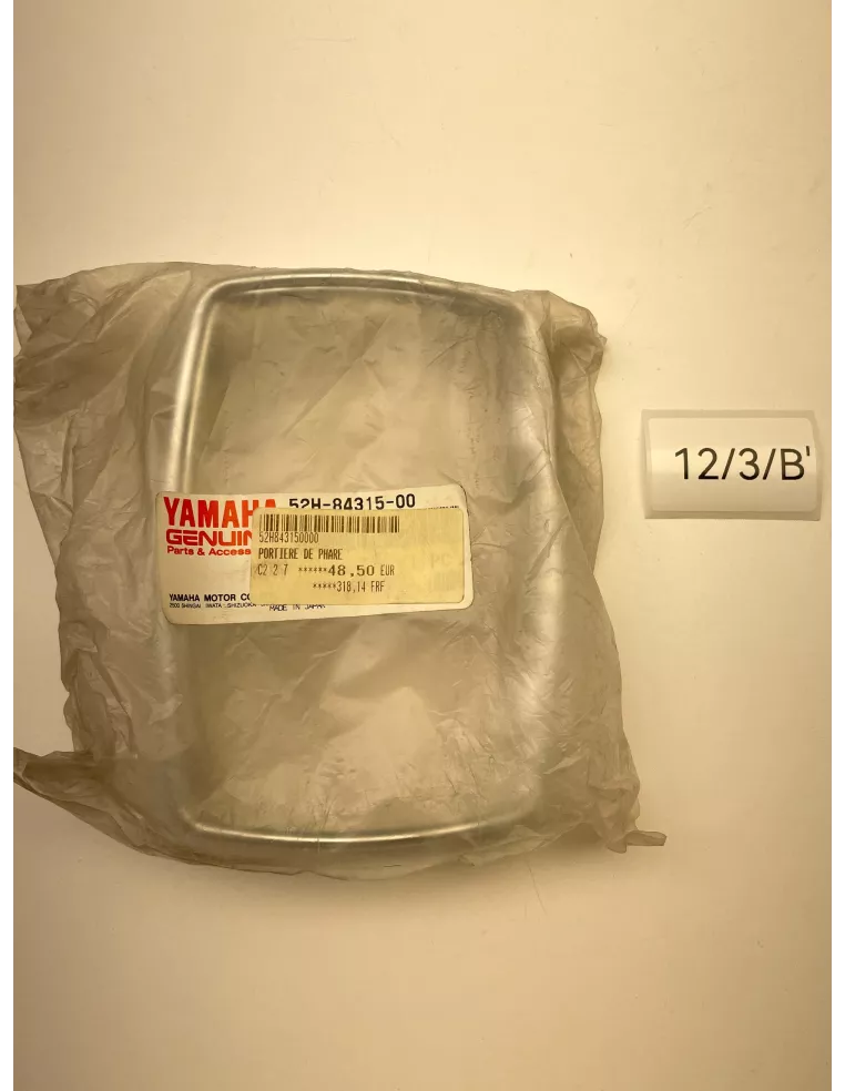 Cerclage de phare avant origine YAMAHA YFS 200 Blaster 1988 - 2002 - occasion (photo 5)