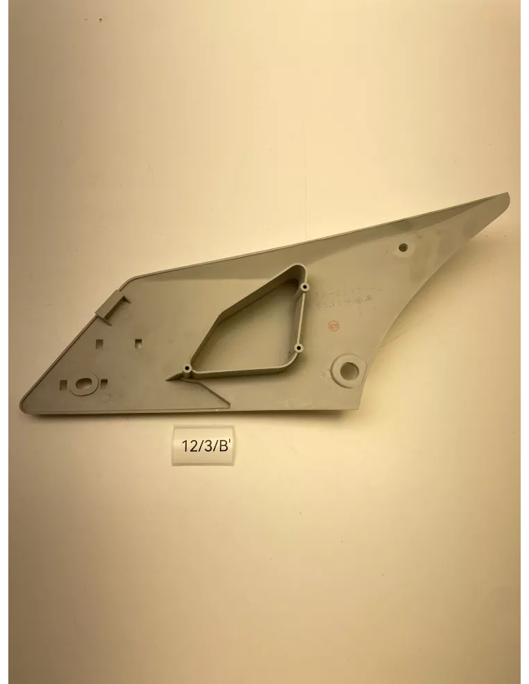Grille d'admission d'air gauche origine blanche YAMAHA FJ 1200 1986 - 1987 - occasion (photo 5)
