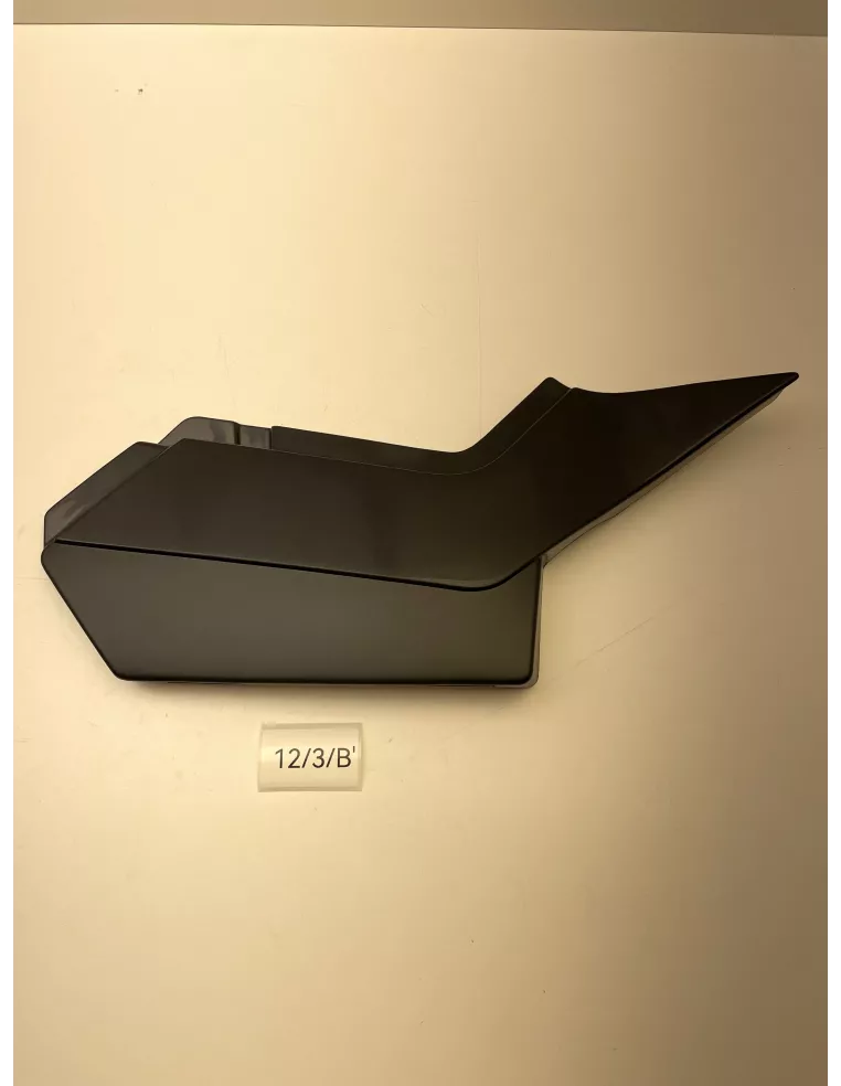 Cache latéral arrière droit origine YAMAHA TW 125 1999 - 2004 - occasion