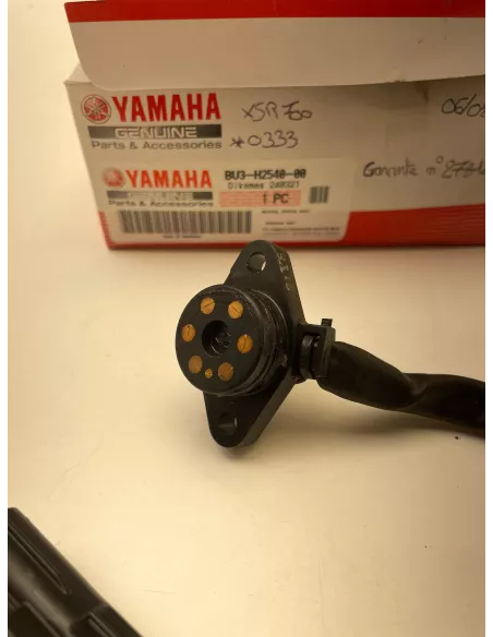 Contacteur de point mort origine YAMAHA XSR 700 2018 - 2026 - occasion (photo 4)