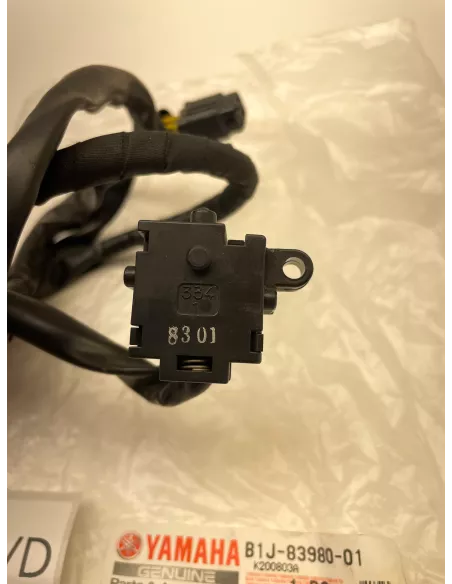 Contacteur de frein avant origine YAMAHA MT 09 / MT 09 SP 2018 - 2020 - occasion (photo 5)