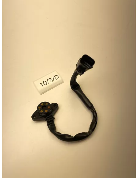 Contacteur de point mort origine YAMAHA MT 07 2014 - 2023 - occasion (photo 4)